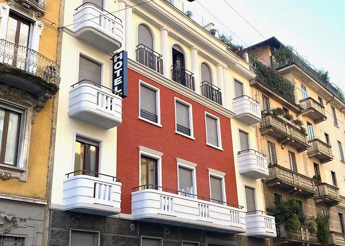 Carlo Goldoni 2* Milánó